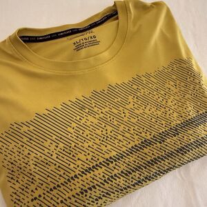 Copper Fit Gold Short Sleeve Graphic T Shirt Limitless Gold Mustard‎ Size XL